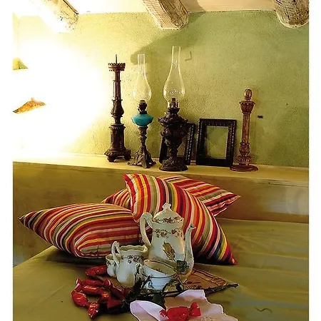 La Commedia Della Pentola